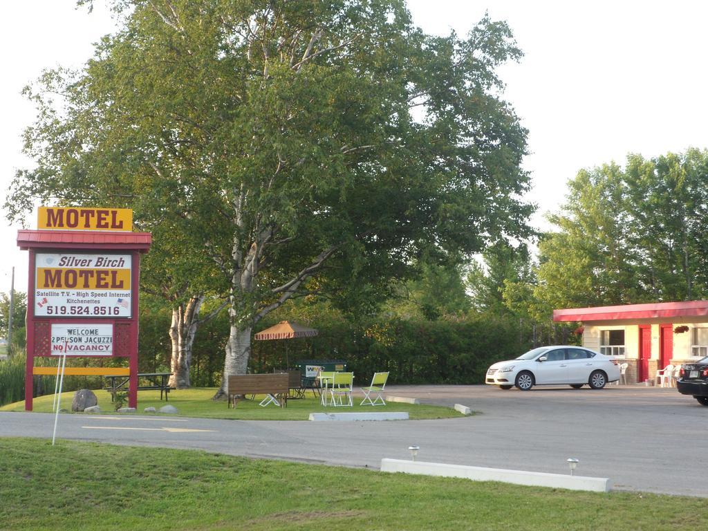The Silver Birch Motel Goderich Dış mekan fotoğraf