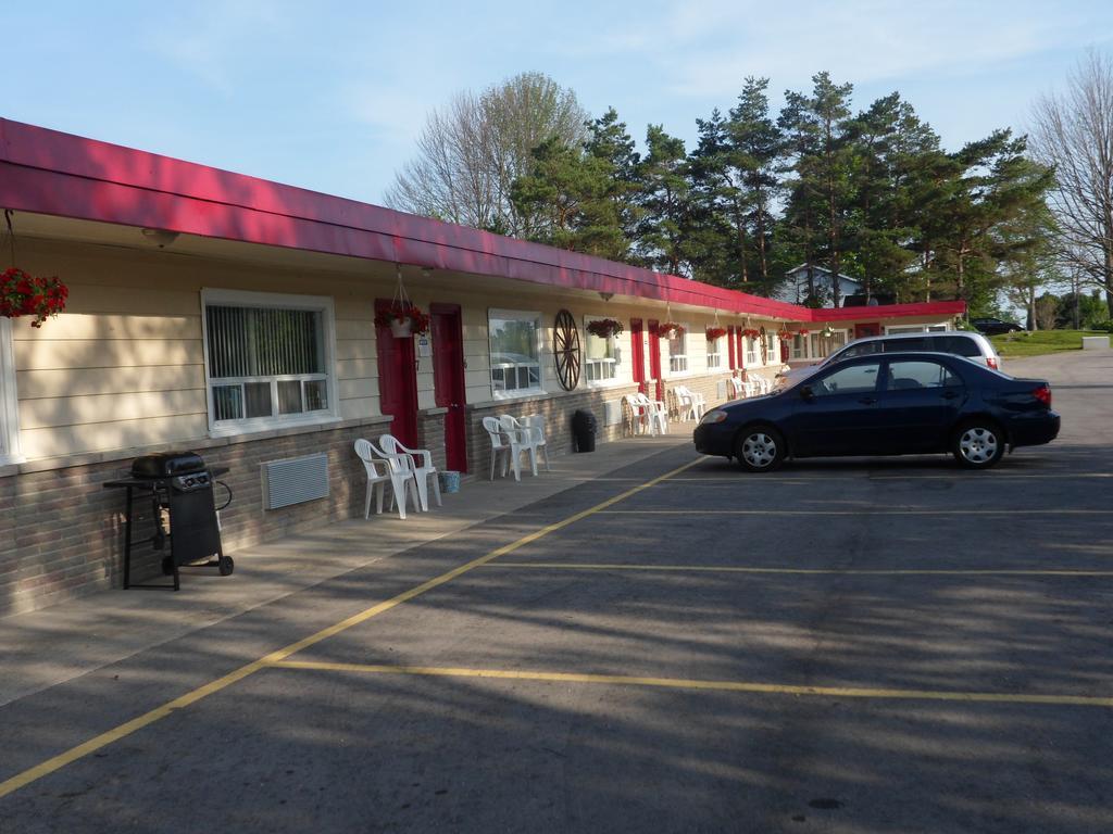 The Silver Birch Motel Goderich Dış mekan fotoğraf