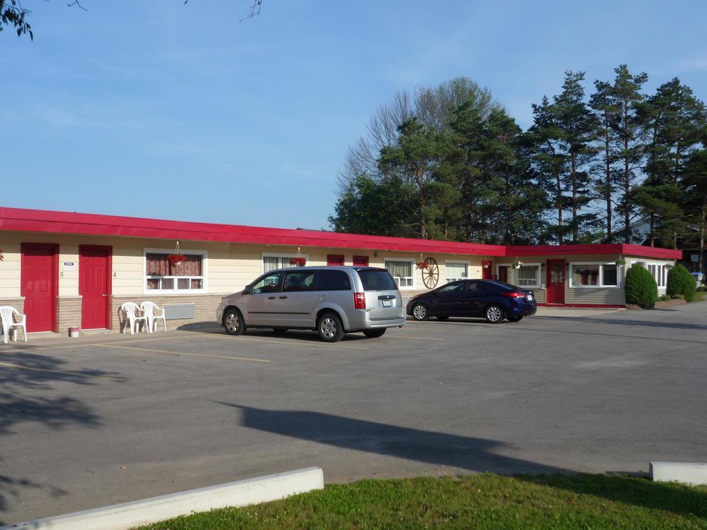 The Silver Birch Motel Goderich Dış mekan fotoğraf