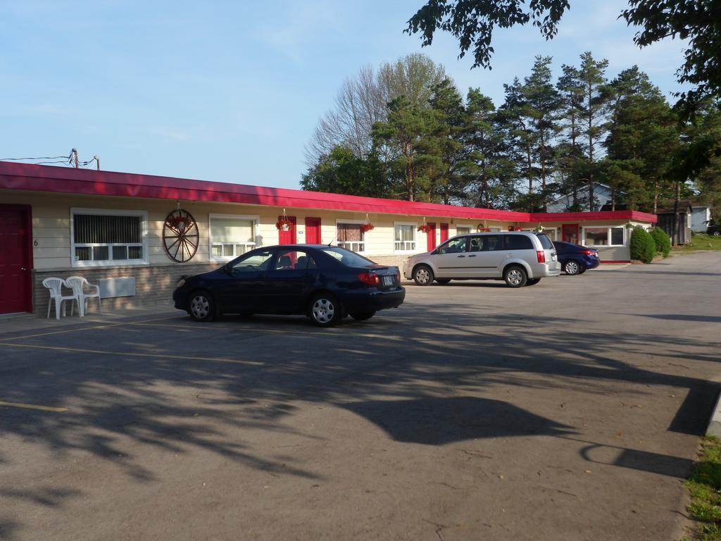 The Silver Birch Motel Goderich Dış mekan fotoğraf