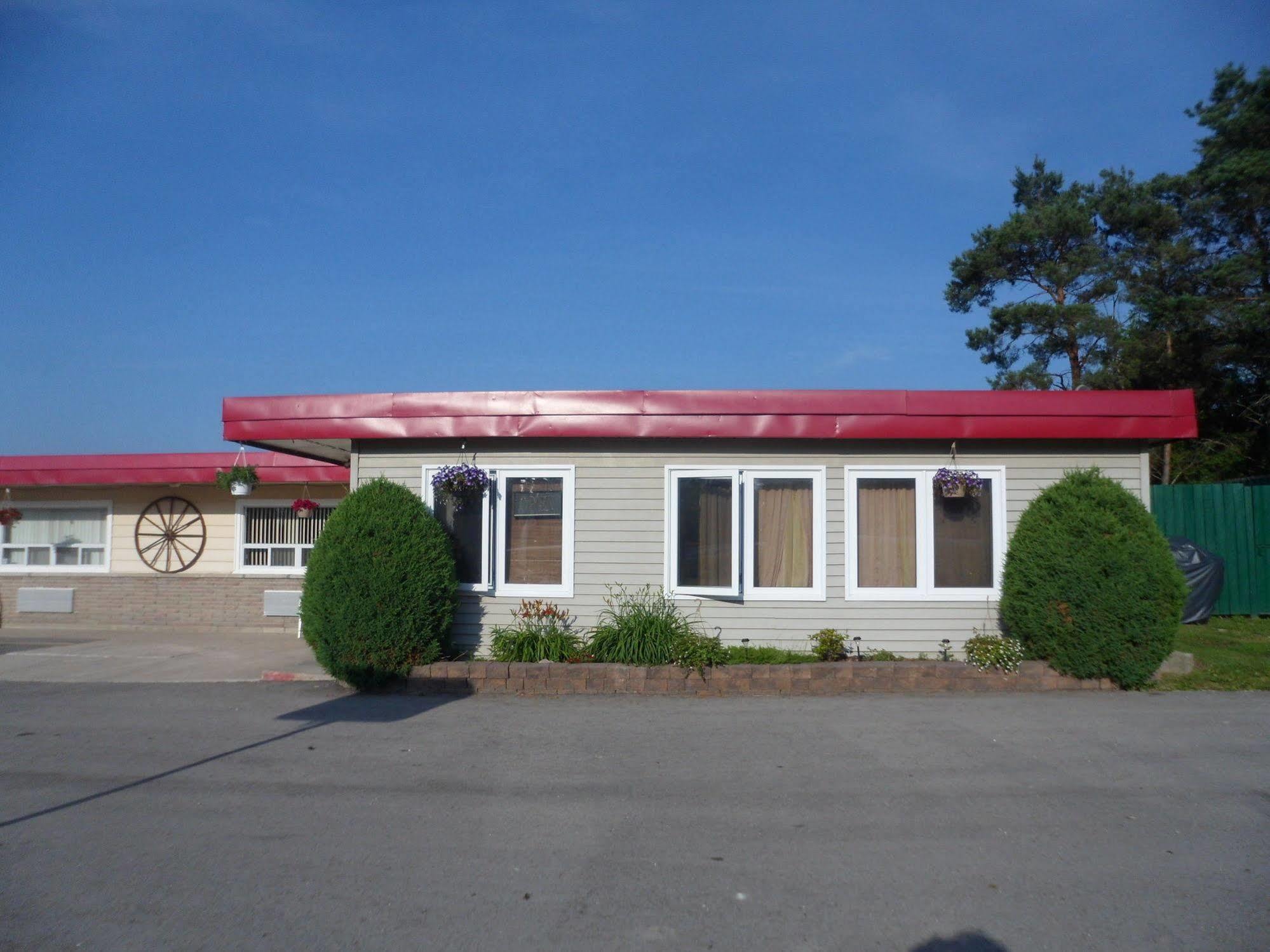 The Silver Birch Motel Goderich Dış mekan fotoğraf